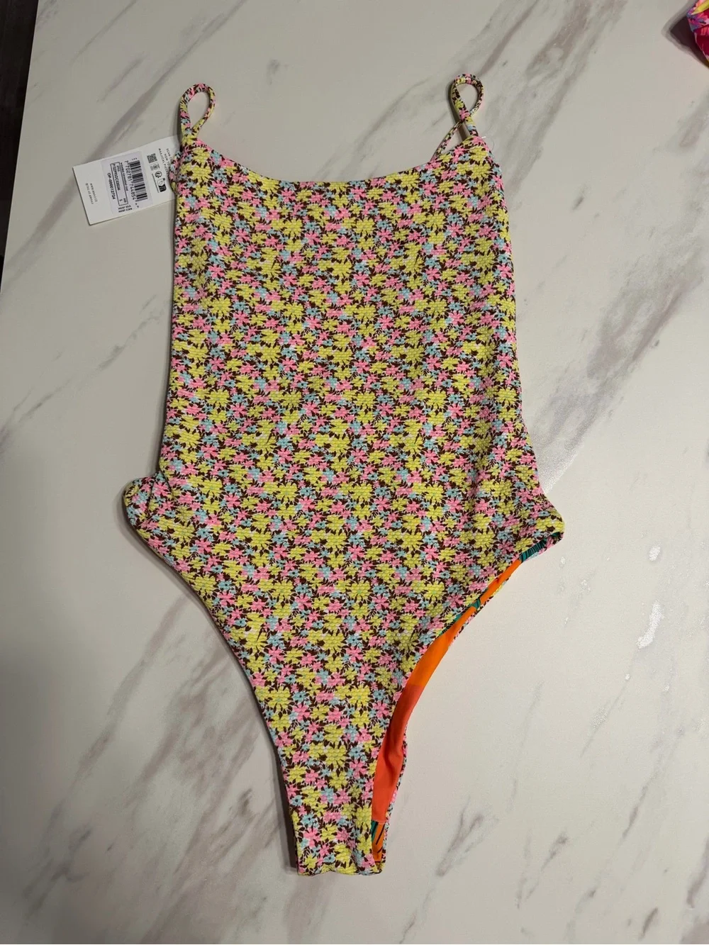 NWT Maaji Women's Reversible Floral One-Piece Swimsuit - Pink, Yellow, Orange S